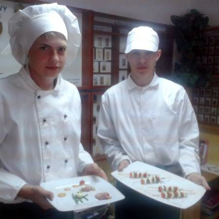 Kulinarni eksperci z Zespołu Szkół Techniczno-Usługowych w Trzebini 