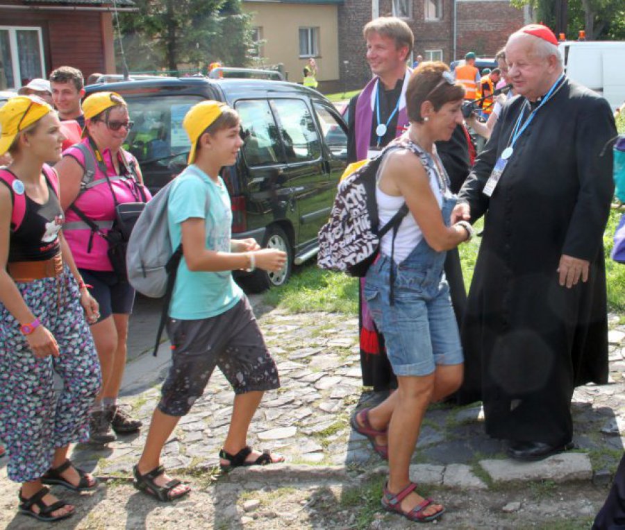 Kardynał Stanisław Dziwisz spotkał się z pielgrzymami z Chrzanowa