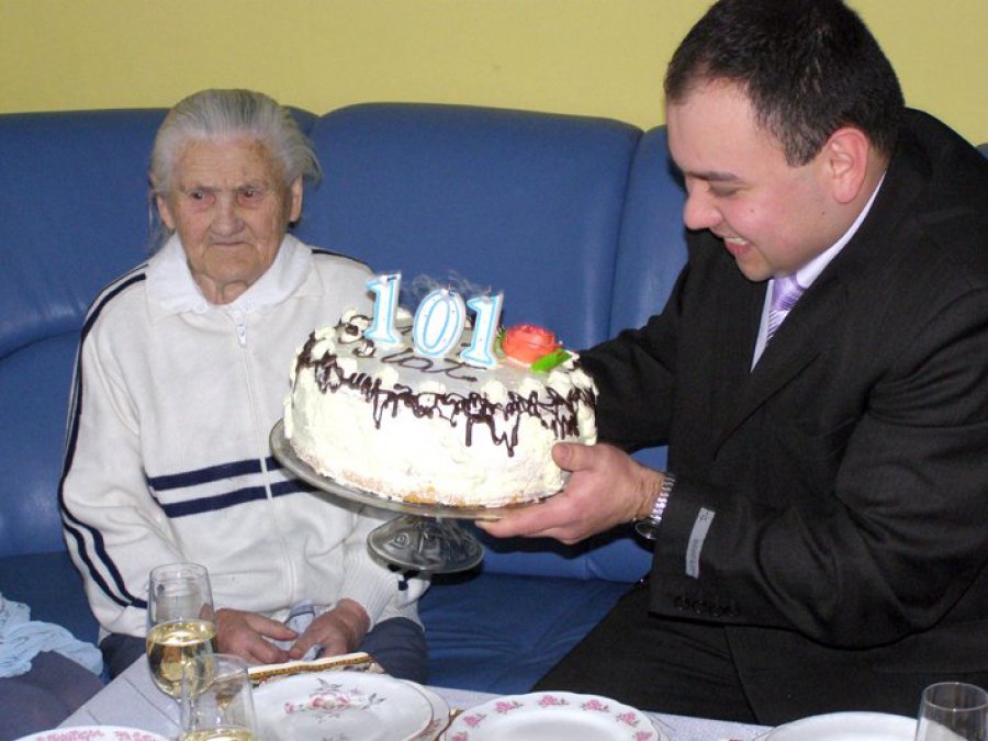 101 urodziny Marii Dury