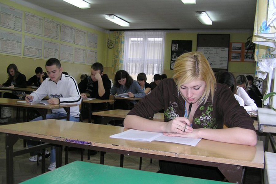 Uczniowie piszą próbną maturę 