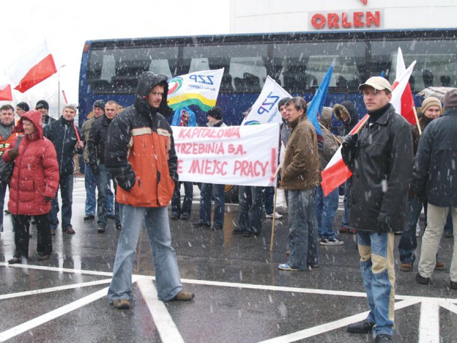 Związkowcy z trzebińskiej rafinerii oburzeni oświadczeniem Orlenu