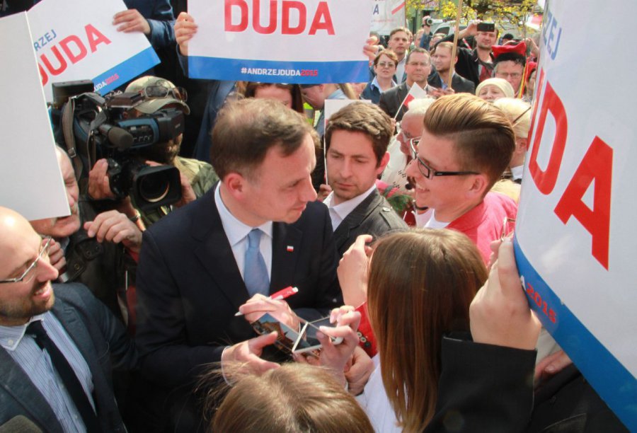 Andrzej Duda uściskał ręce setek wyborców, a ci skandowali jego nazwisko