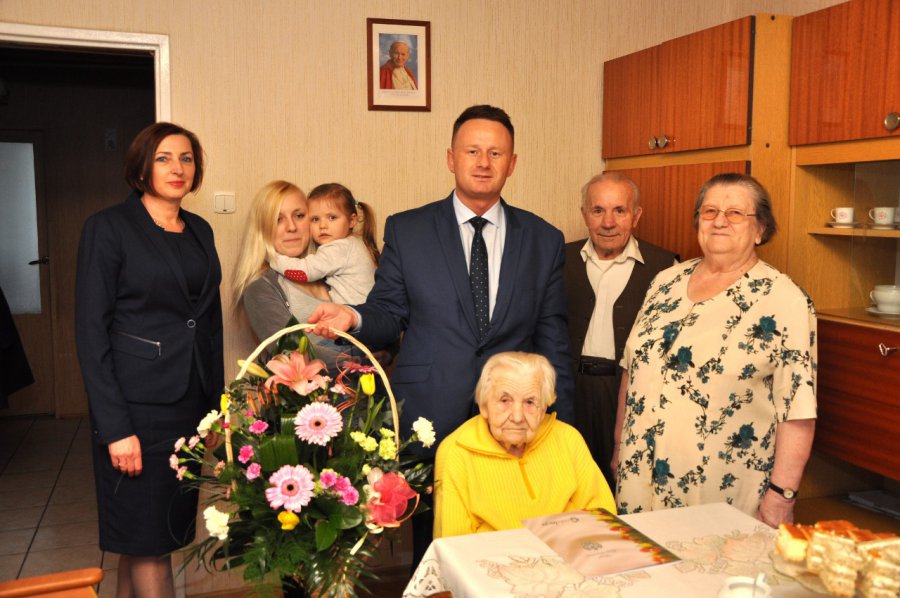 W czwartek 101 lat skończyła Anna Frańczak z osiedla Gaj