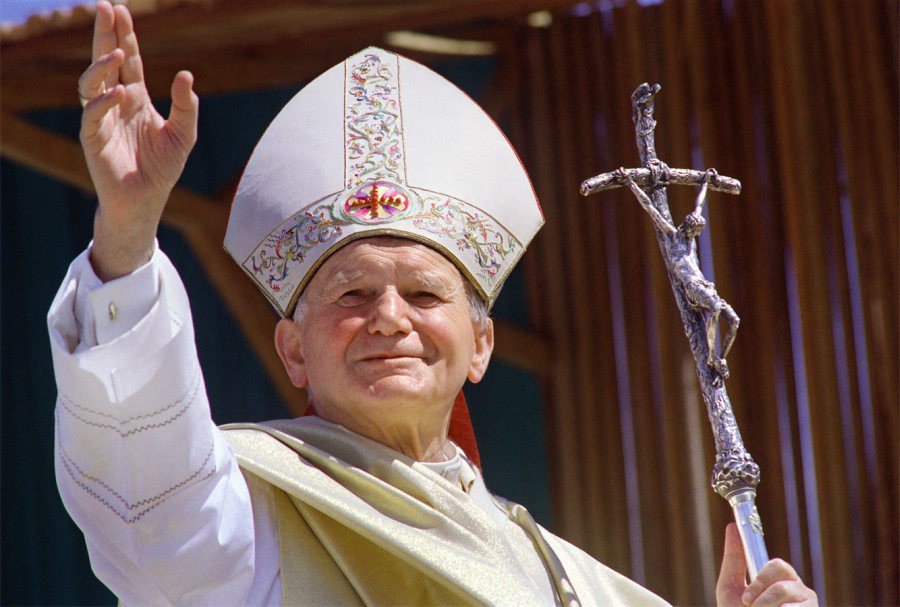 Ile Lat Ma Papież Jan Paweł 2 15 lat temu zmarł Jan Paweł II • Ziemia chrzanowska › Przelom.pl