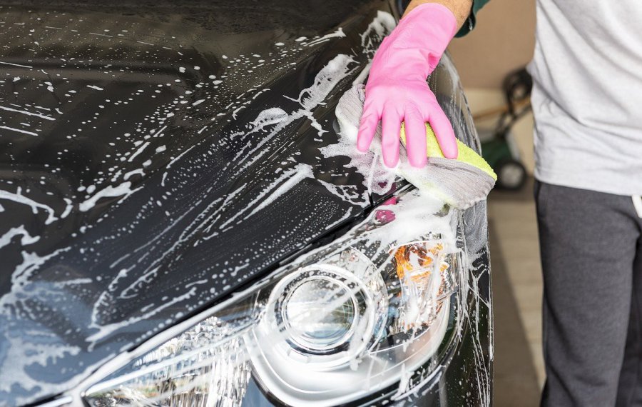 Czy można korzystać z myjni samochodowych?