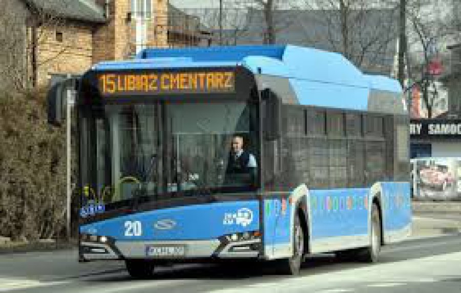 Autobus zabierze więcej pasażerów od 18 maja