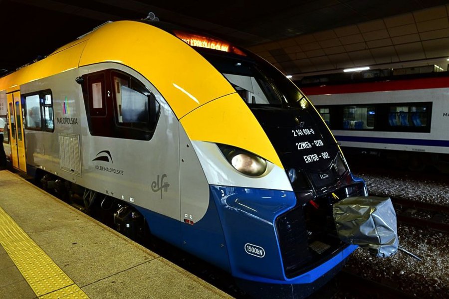 Pociąg PESA Elf2 ma wozić pasażerów na trasie Trzebinia – Kraków – Tarnów