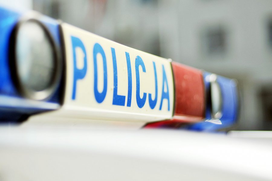 36-letni mieszkaniec powiatu chrzanowskiego uderzył laguną w słup telekomunikacyjny