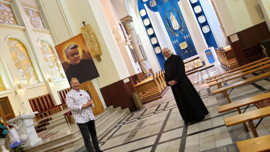Remigiusz Rączka w klasztorze w Trzebini. Obejrzyjcie w telewizji
