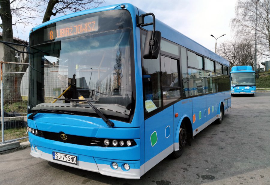 Po zamknięciu przejazdu Trzebińską, część autobusów ZKKM Chrzanów pojedzie zmienioną trasą