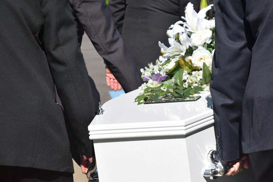 Chrzanowski ZUS wypłaca coraz więcej zasiłków pogrzebowych