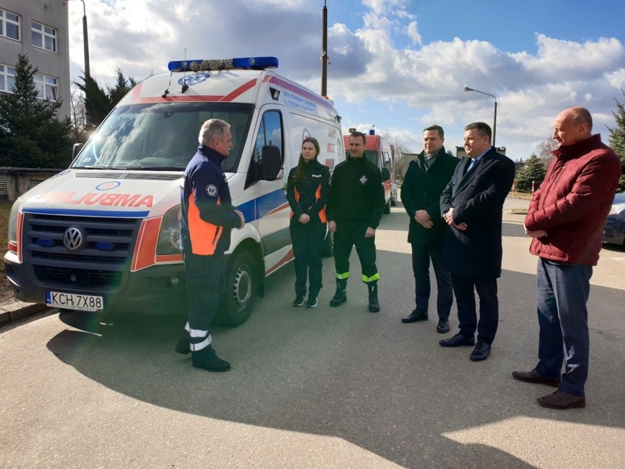OSP Libiąż dostało szpitalny ambulans (WIDEO)