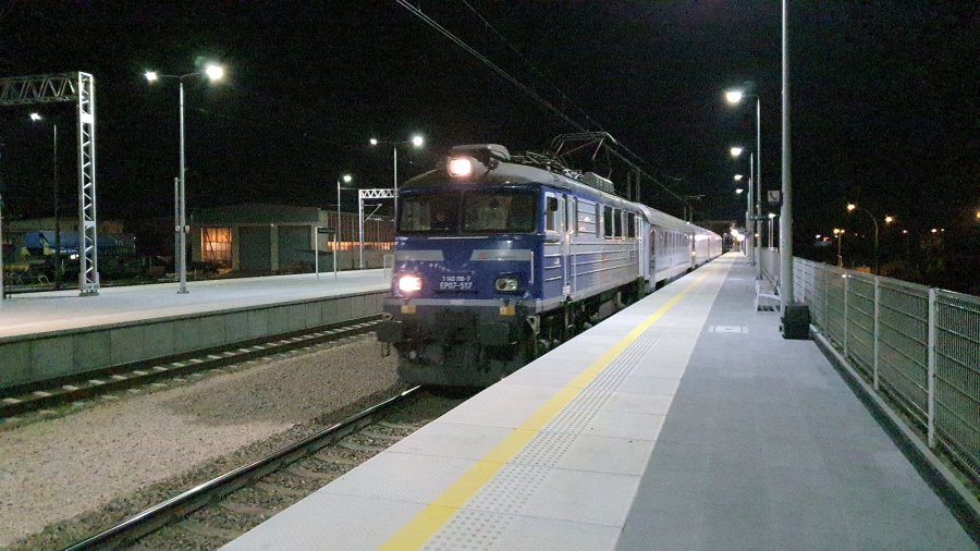 Rekordowy przejazd pociągu PKP Intercity na trasie Kraków - Katowice (WIDEO)