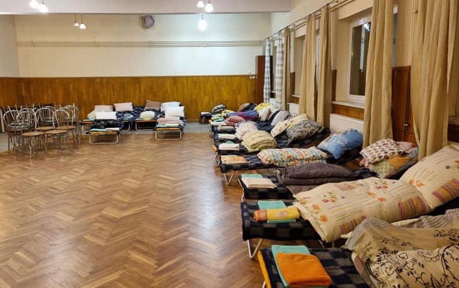 Uchodźcy z Ukrainy znajdują schronienie nie tylko w prywatnych domach. Wiemy, w jakich miejscach zbiorowych przebywają