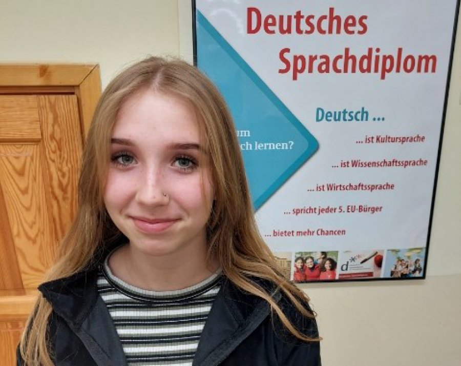 Uczennica SP1 wyjedzie na stypendium językowe do Niemiec. W całej Polsce wyróżniono tak tylko 12 osób