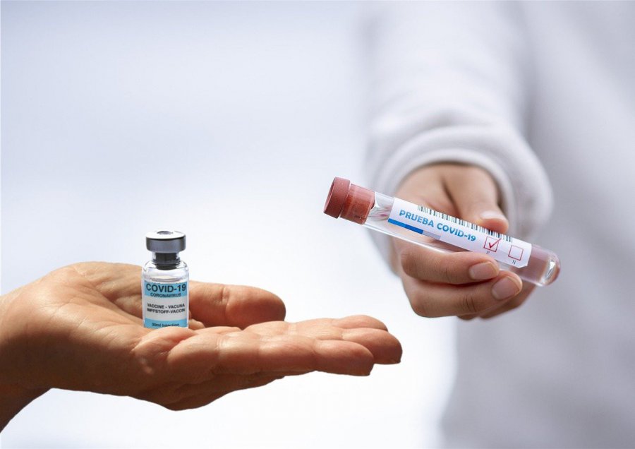 Można zaszczepić się przeciw COVID-19 nową szczepionką Nuvaxovid (RAPORT KORONAWIRUS)