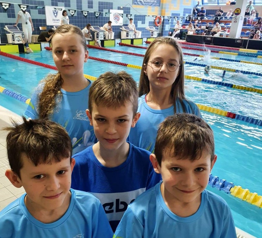 Młodzi pływacy z Chrzanowa pokazali się w Krakowie. Medale wręczała im medalistka olimpijska rodem z Krzeszowic 
