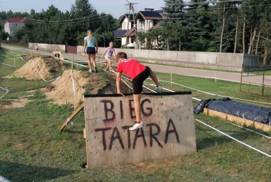 Nie zabraknie emocji i trudnych przeszkód. Uczestników Biegu Tatara czeka m.in. błotna przeprawa