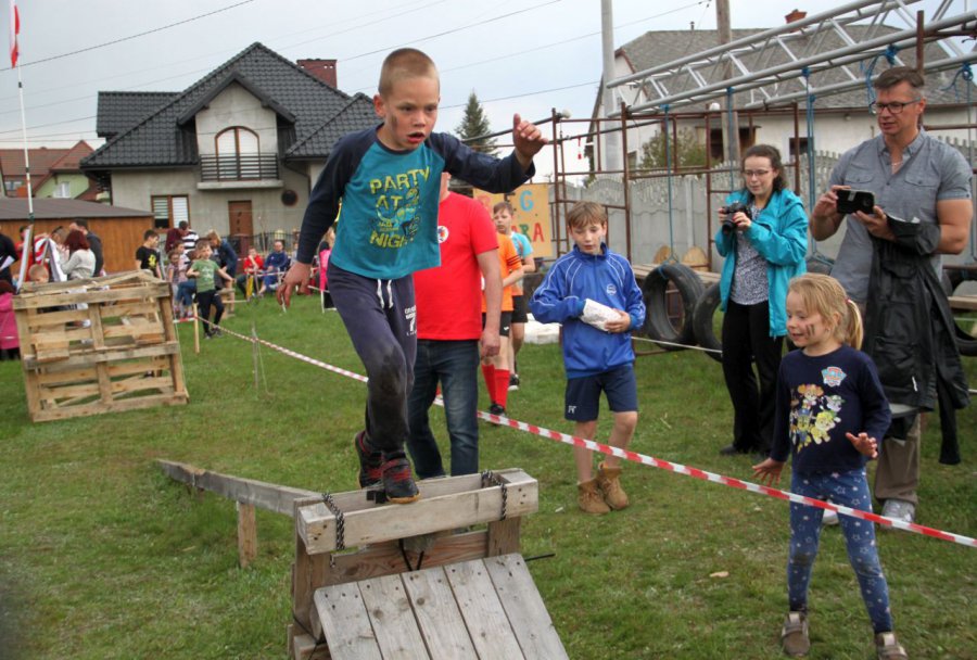 Rekordowy Bieg Tatara w Żarkach. Dzieci miały frajdę pokonując przeszkody (WIDEO, ZDJĘCIA)