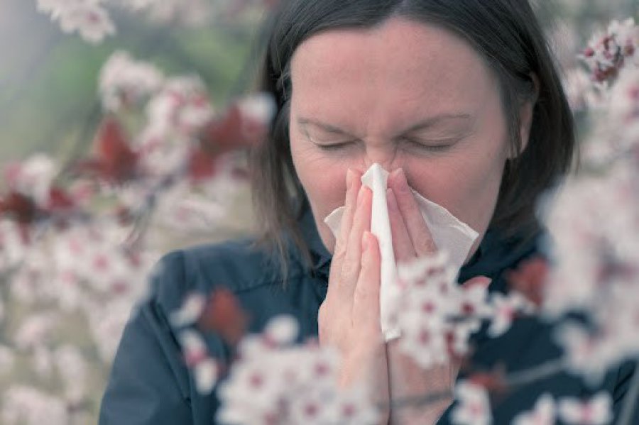 Alergia wiosenna? Sprawdź jak sobie z nią poradzić