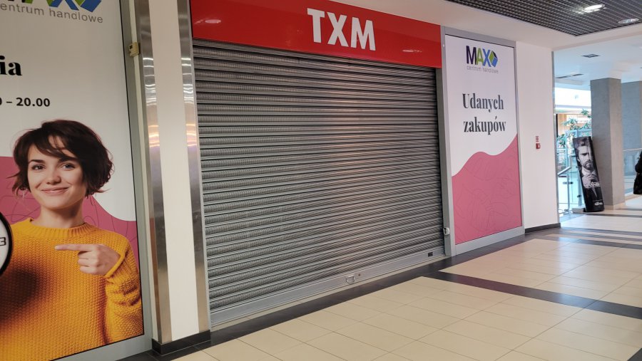Sklep sieci TXM w Chrzanowie zamknięty. Z centrów handlowych znikają niektóre odzieżowe marki