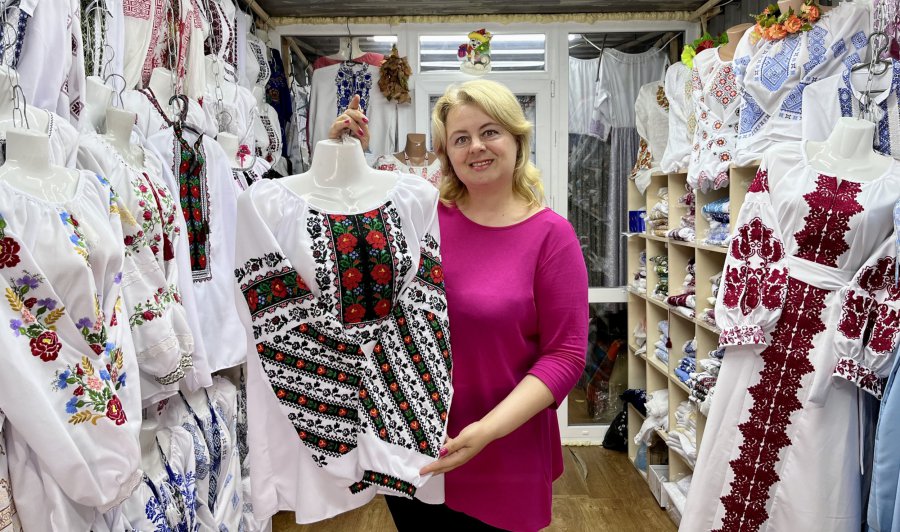 Ukraińska haftowana koszula to światowa marka. Zobaczcie bogactwo wzorów (ZDJĘCIA, WIDEO)