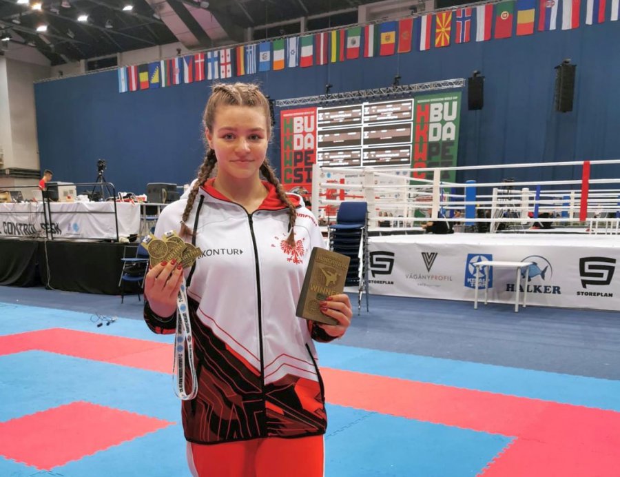 Wiktoria Ziober z Chrzanowa wywalczyła Puchar Świata w kickboxingu