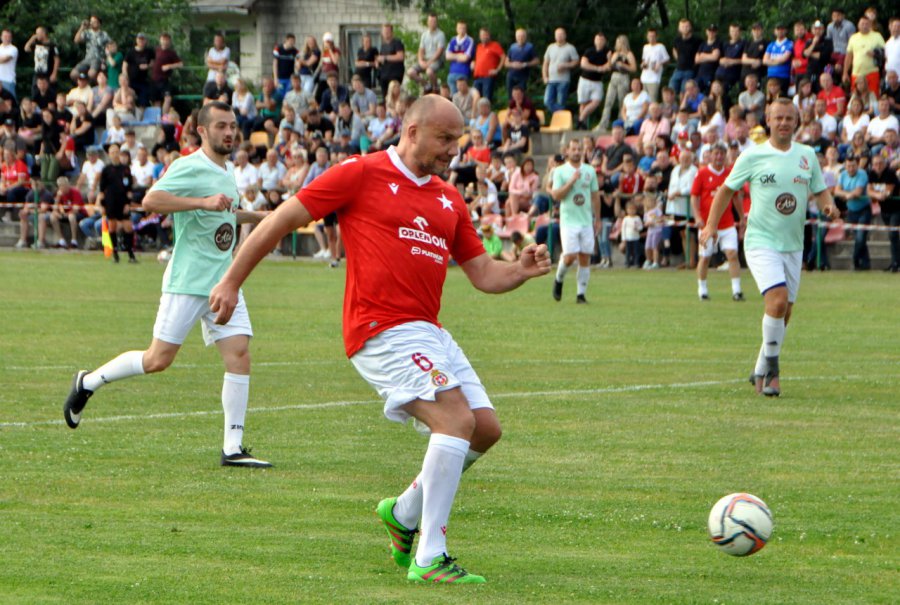 Byli piłkarze Wisły Kraków wygrali z Wolanką Wola Filipowska (WIDEO, ZDJĘCIA)