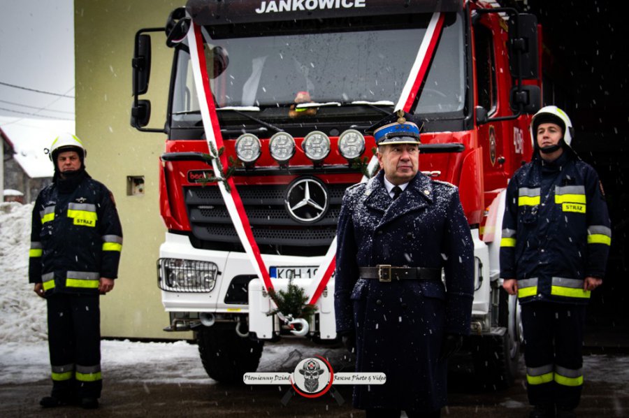 Strażacy z Jankowic trafili do systemu