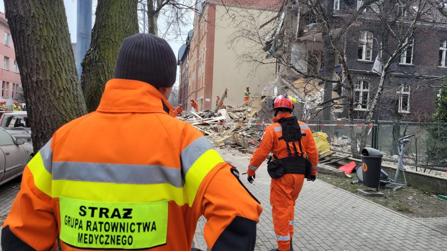 Chrzanowscy strażacy na miejscu wybuchu w Katowicach (ZDJĘCIA)