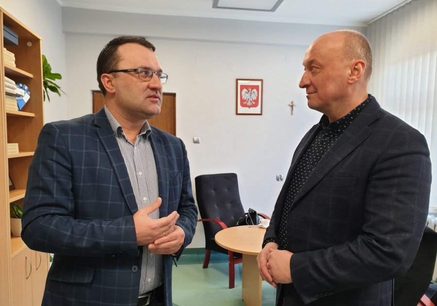 Powiat krakowski przekazał już 100 tysięcy złotych na sprzęt dla chrzanowskiego szpitala