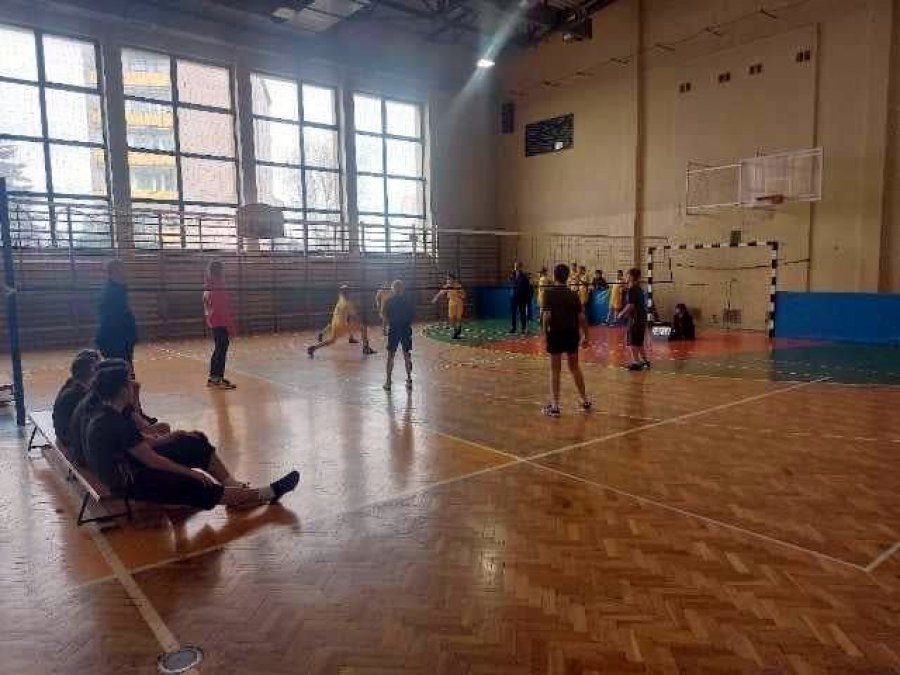 Uczniowie z „ósemki” wygrali w gminie Trzebinia Igrzyska Dzieci w siatkówce