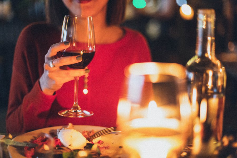 Romantyczna kolacja ze śledziem? Poznaj łatwe przepisy