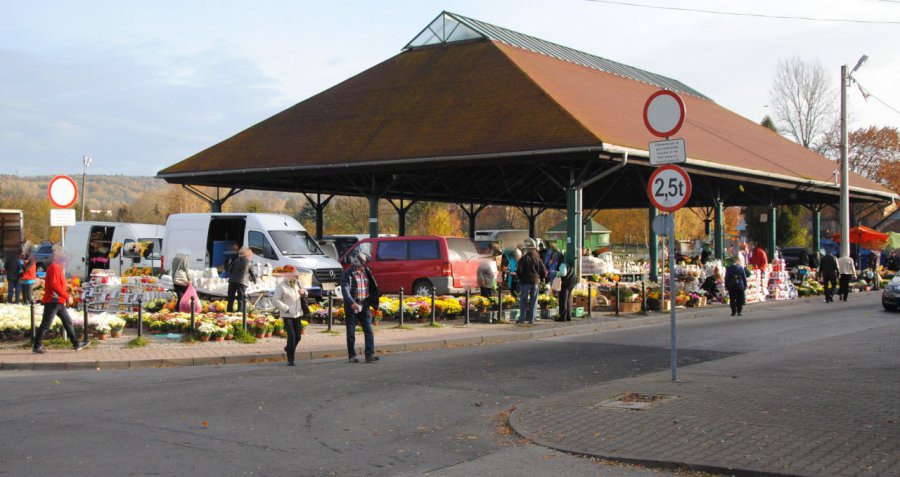 Plac targowy w Krzeszowicach przenosi się w inne miejsce