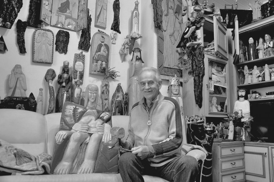 Nie żyje trzebiński rzeźbiarz Leszek Kuczera