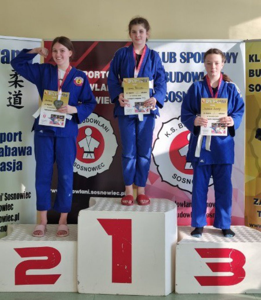Sukces judoków. Piętnaście medali pojechało do Trzebini (ZDJĘCIA)